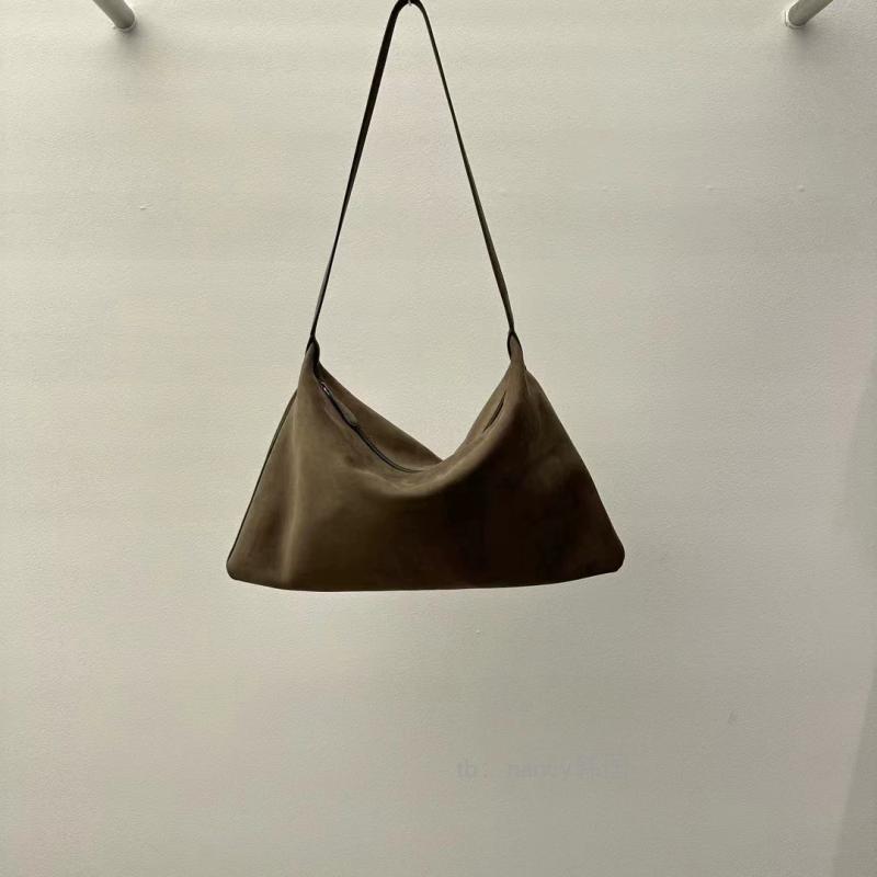 Women's Italian Fashion Large Capacity Shoulder Bag