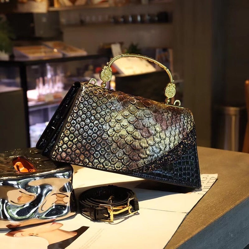 Italian Fashion New Shoulder Messenger Bag