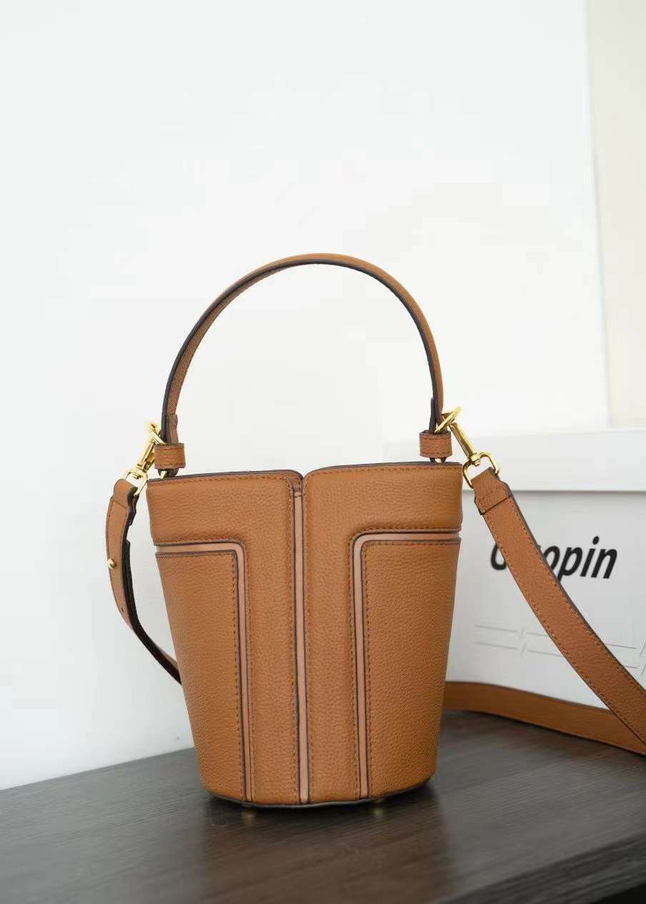 Italian Cowhide Trendy Large Capacity Tote Shoulder Bag